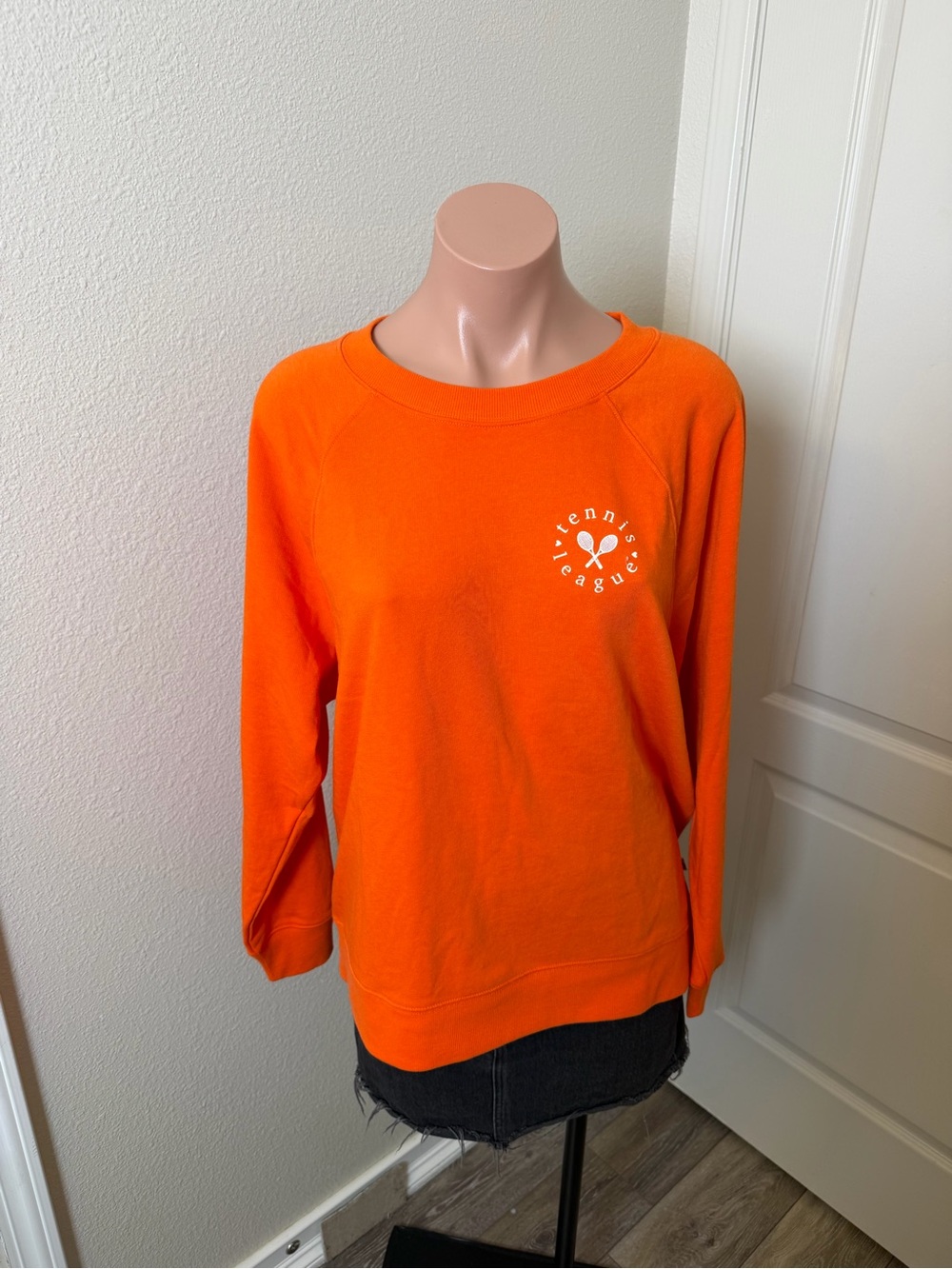 NWT Lou & Grey Tennis League Women's Crewneck Sweatshirt Orange Sz S